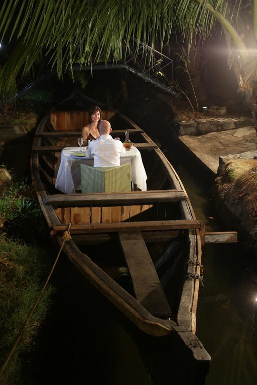 Vinis Farm - A Private Island Stay -Privacy Redefined !!! Mundrothuruth ภายนอก รูปภาพ
